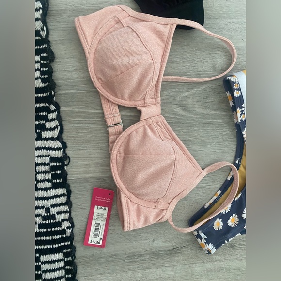 Swimsuit Bundle - Picture 2 of 5